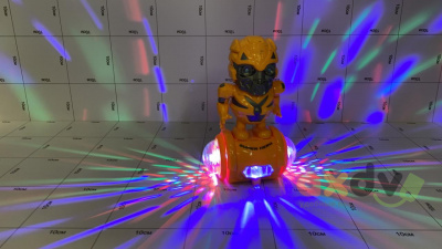 Фото Робот "Вращающийся 5D светящийся / Rotating 5D light" в интернет-магазине axdv.ru
