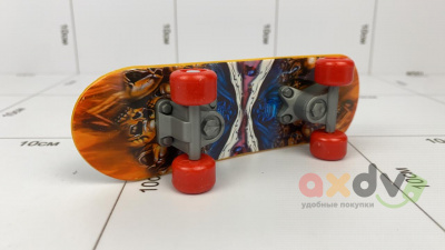 Фото Скейт "Фингерборд / Fingerboard" Черепа в интернет-магазине axdv.ru