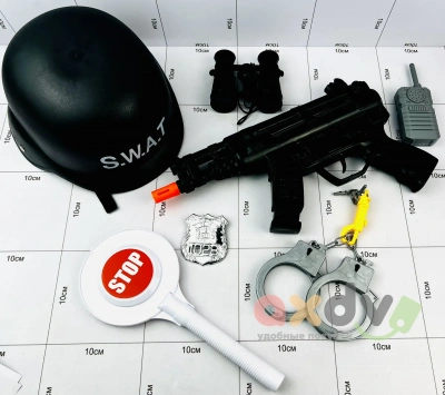 Фото Игровой набор с каской "Спецназ" в сетке в интернет-магазине axdv.ru