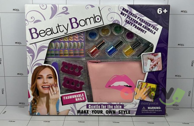 Фото Набор маникюрный Бомба красоты / Beauty Bomb в интернет-магазине axdv.ru