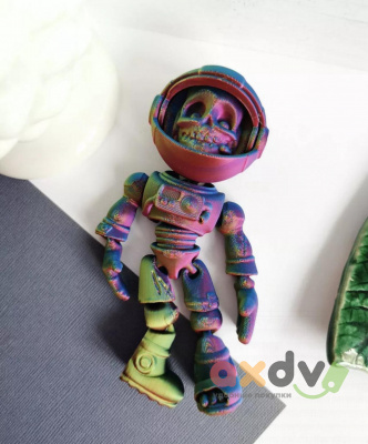 Фото Брелок пластик 3D КОСМОНАВТ МИКС в интернет-магазине axdv.ru