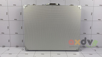 Фото Набор для рисования в кейсе серебряный в интернет-магазине axdv.ru